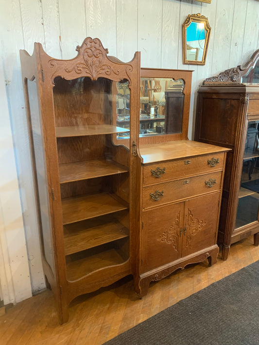 Liquor cabinet