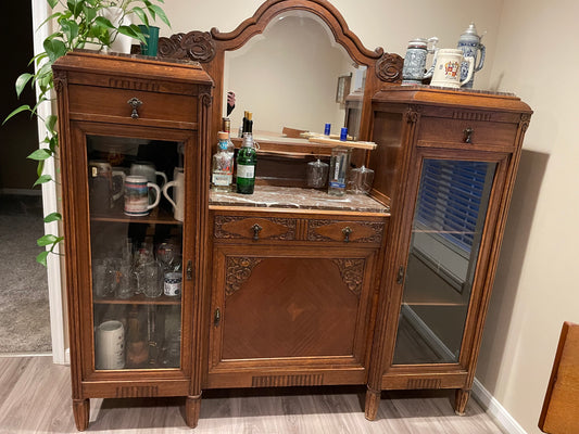 Liquor cabinet
