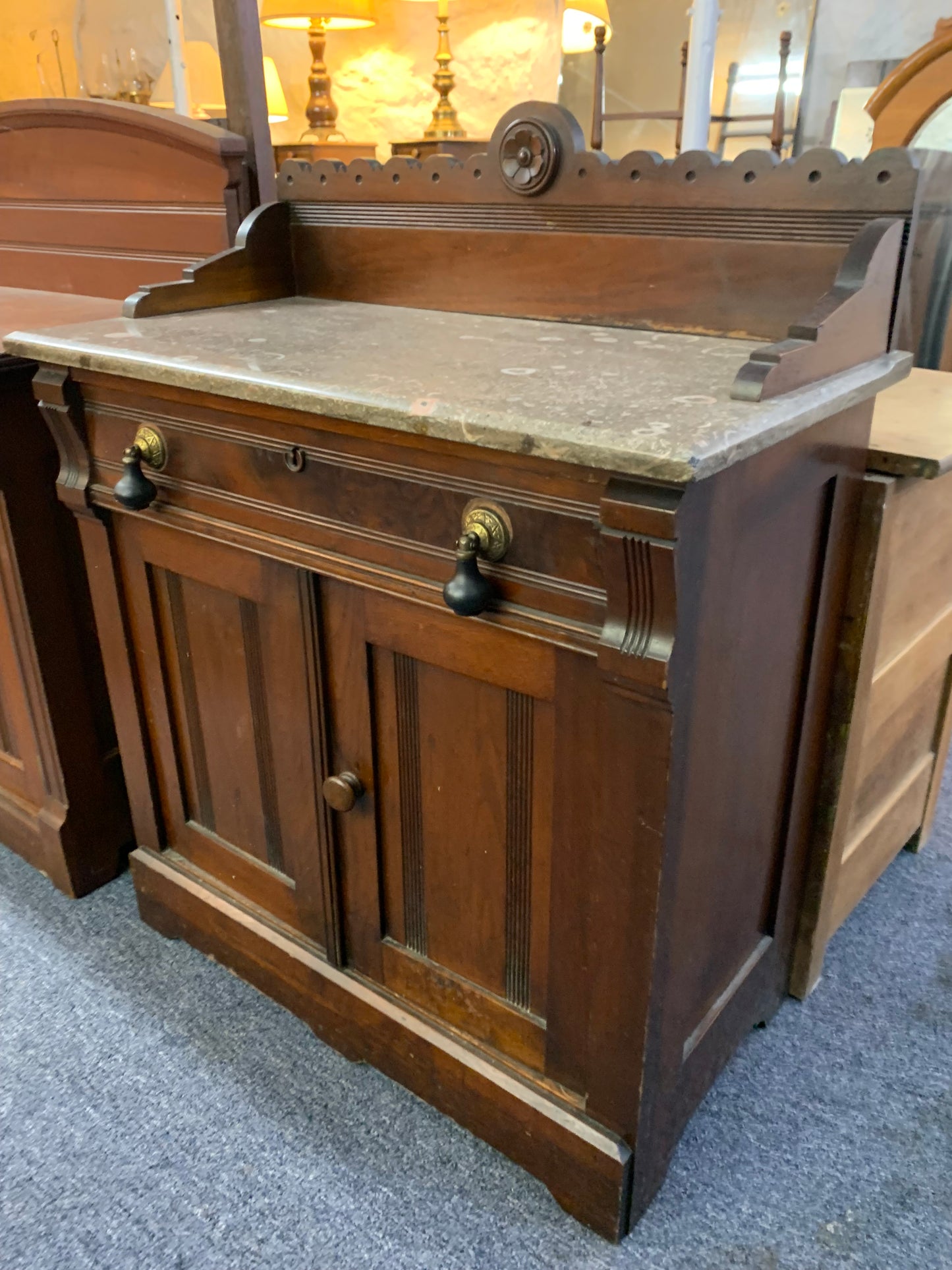 Washstand/ nightstand