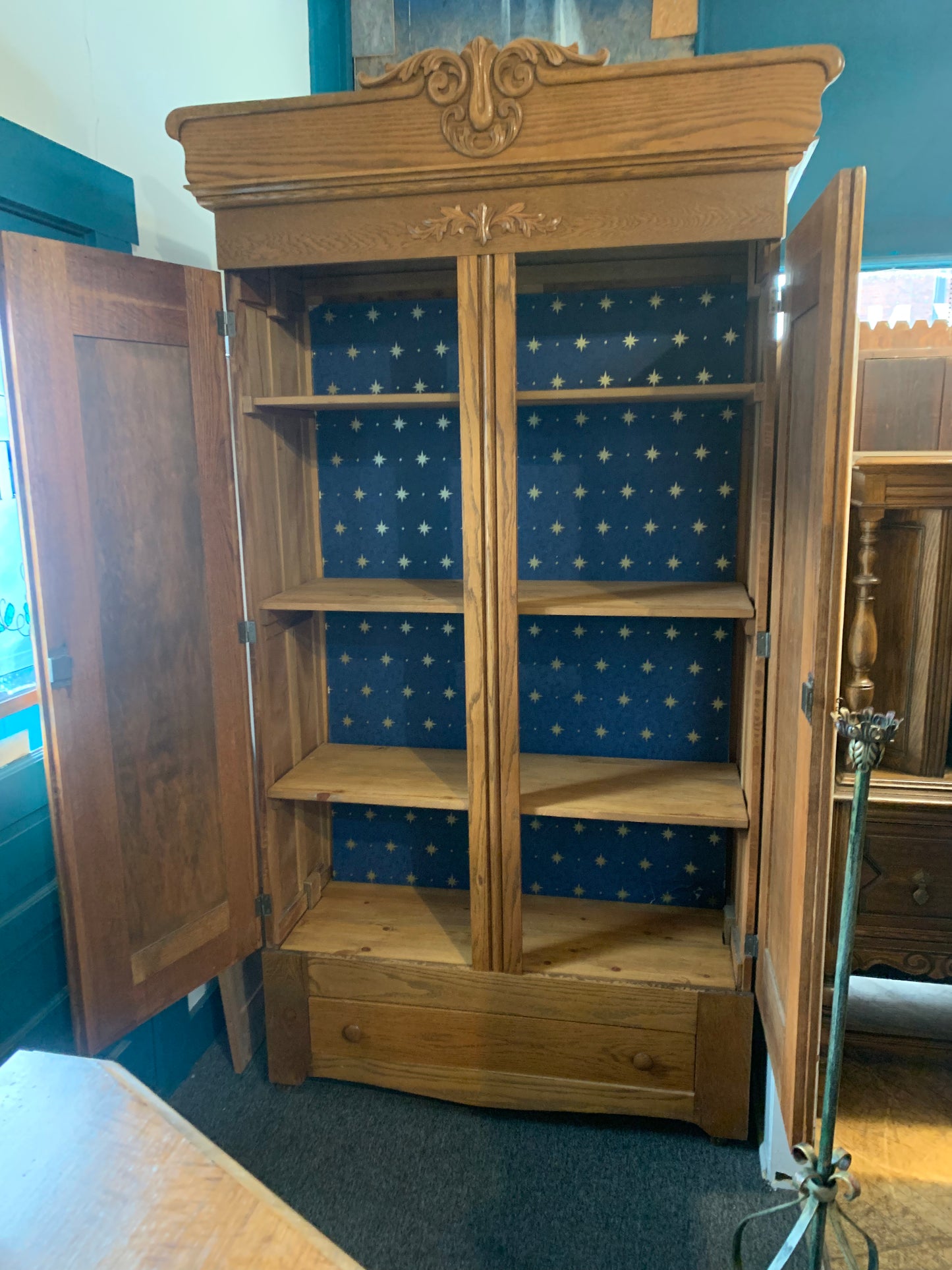 Armoire
